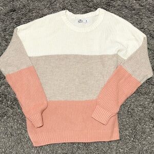 HOLLISTER sweater